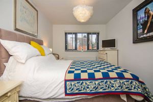 Photo 7- click for photo gallery